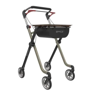Indoor-Rollator in Weiss mit Sitzablage und Tasche, schmales Gestell für die Wohnung