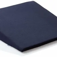 Tempur Keilsitzkissen, dunkelblaues keilfoermiges Sitzkissen zur Beckenaufrichtung