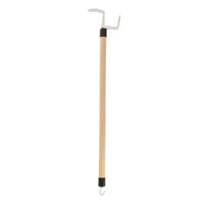 An- und Ausziehhilfe aus Holz mit weissem Haken und Stiel